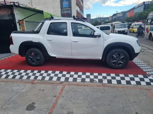 Renault Duster Oroch 2.0 Mt