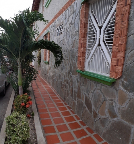 Imagen 2 de 18 de Casa En La Esmeralda, San Diego. Oportunidad De Negocio. Cód.: 394060. 0414-4841043