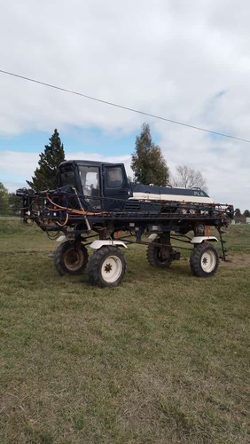 Pulverizadora Autoprop. Pla ,año 94, 20mts Bot,comput Arag.