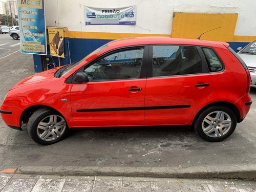 Imagem 5 de 16 de Volkswagen Polo Hatch. 1.6 8v Gasolina Manual