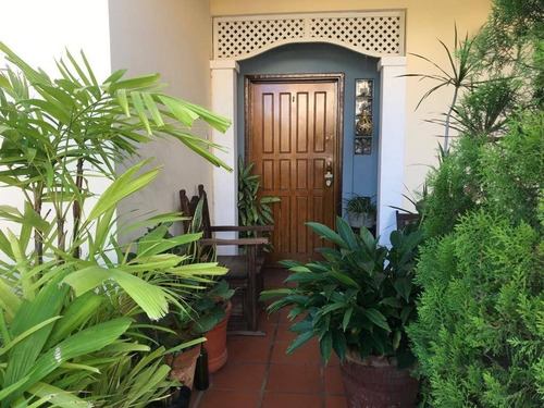 Imagen 6 de 6 de Townhouse En Venta En Milagro Norte Caribean Village. Maracaibo Api 2321