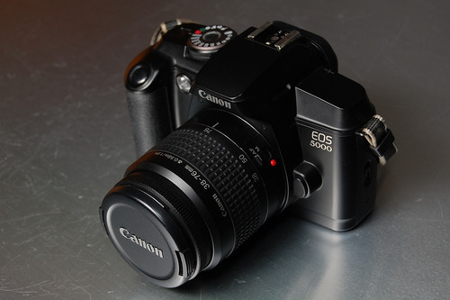 Camera Canon Analógica Igual Uma Nova Em 12 X Sem Juros