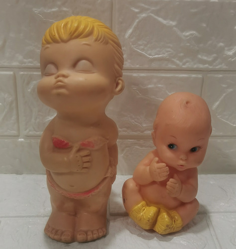 Muñecas De Goma Con Chillón Antiguas Holland Hall Co (Usado)