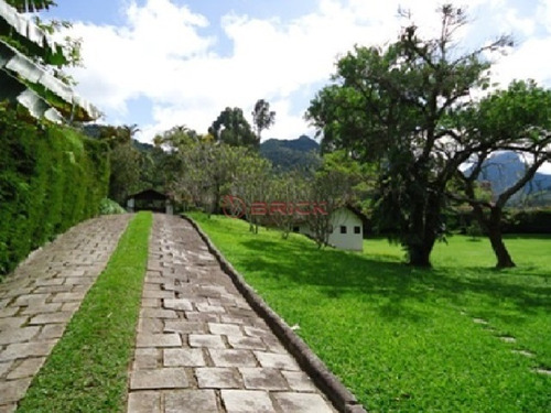 Imagem 26 de 30 de Sítio Com 172 Mil M² Em Vargem Grande. - St00129 - 32744432
