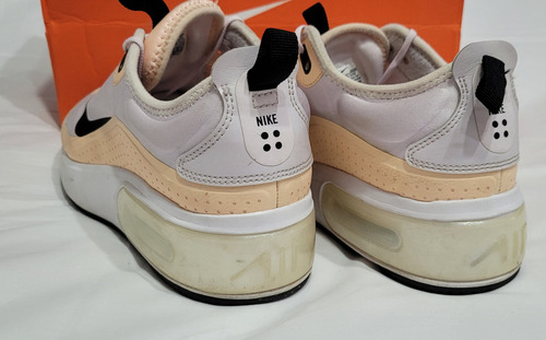 Zapatillas Nike Blancas Y Rosa Mujer Con Pipa Negra (Usado)