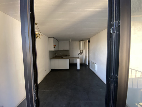 Se Vende Departamento 1d 1b, Estacionamiento Y Bodega
