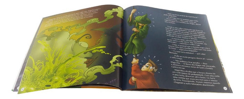 Maguinho (Volume 1): Maguinho e o Orbe Cintilante (Nível 4 / Paradidáticos Todolivro), de Belli, Roberto. Editorial Todolivro Distribuidora Ltda., capa mole em português, 2018