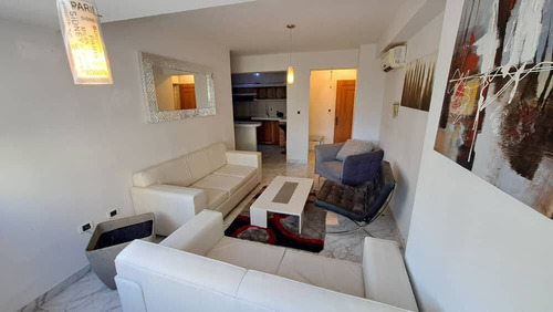 En Venta Apartamento Semiamoblado En Residencia Ankara Valles De Camoruco Cod 270540