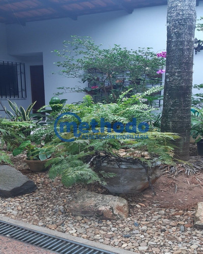 Casa ,proximo Shopping, Proximo Ao Club ,serve Para Comercio Ou Residencia. - Ca00319 - 68212959