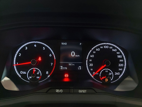 Imagem 11 de 14 de Volkswagen T-cross