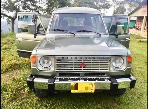 Mitsubishi Montero 1991 2.6 L047 Wagon