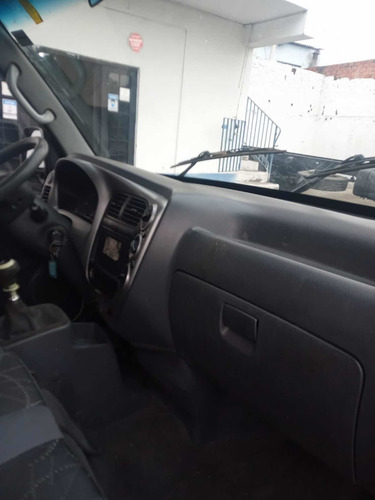 Imagem 9 de 9 de Kia Bongo 2014 2.5 Std 4x2 Rs Turbo S/ Carroceria 2p