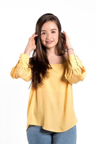 Imagen 1 de 2 de Blusa Manga 3/4 Con Boton Forrado