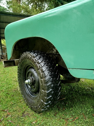 Land Rover Santana Series 3