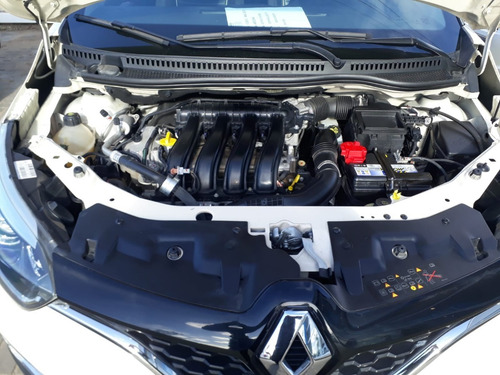 Imagen 2 de 10 de Renault Captur 2.0 Intens 2017