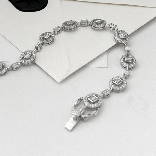 Pulseira Radiante: O Toque De Sofisticação Em Prata 925