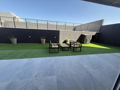 Departamento En Moreno Center