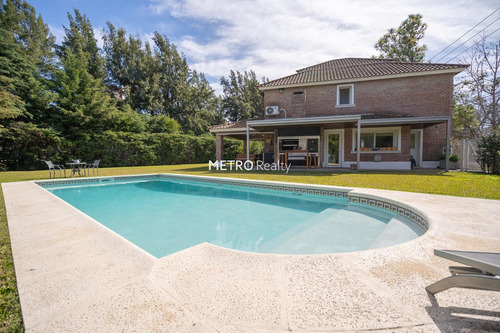 Casa En Venta En Mayling Club De Campo