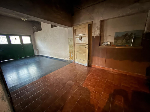 Venta Ph 3 Ambientes Con Cochera Y Jardin En Lugano