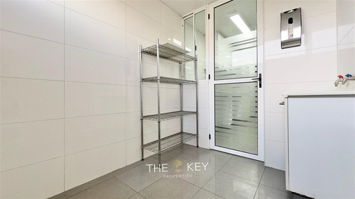 Departamento En Venta De 4 Dorm. En Vitacura