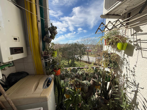 Venta De Departamento 3 Ambientes A Metros Del Centro De Wilde, Excelente Ubicacion.