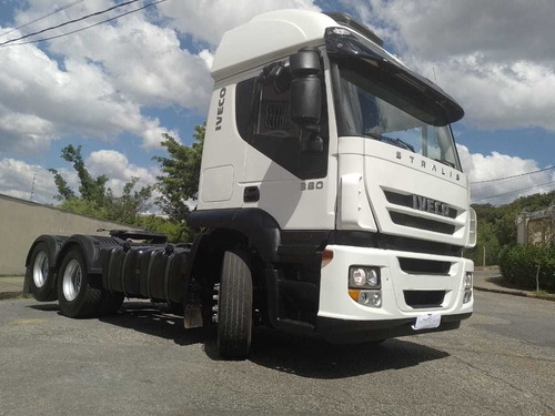 Imagem 4 de 15 de Stralis 380 6x2