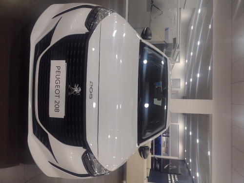 Imagen 10 de 17 de Peugeot 208 New Like 1.2