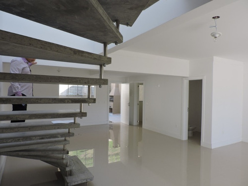 Imagem 14 de 15 de Ótima Casa Nova Na Praia Dos Amores Balneário Camboriú - C459 - 33802666