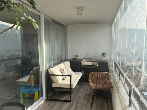 Amplia Terraza Con Vista Panorámica