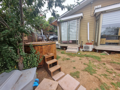Casa Ecológica En Venta, Piscina, Tinaja, Cerca Centro Viña