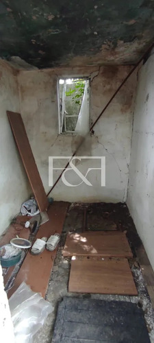 Venta Casa Terreno La Teja