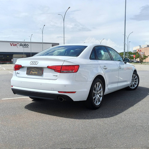 Audi A4 2017 2.0 Tfsi Attraction S-tronic 4p