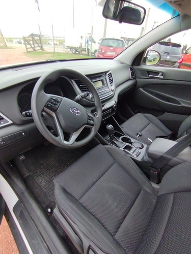 Imagen 16 de 17 de Hyundai Tucson 2017 2.0 16v