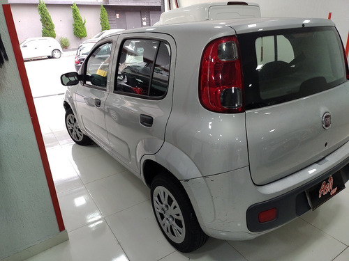 Imagem 4 de 9 de Fiat Uno 2016