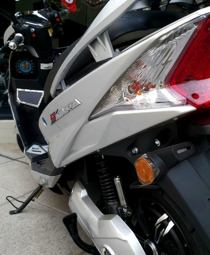 Imagen 14 de 15 de Moto Sunra Hawk Batería Litio Okm V
