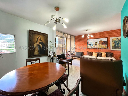 Imagen 2 de 26 de Ls Vende Apartamento El Marques