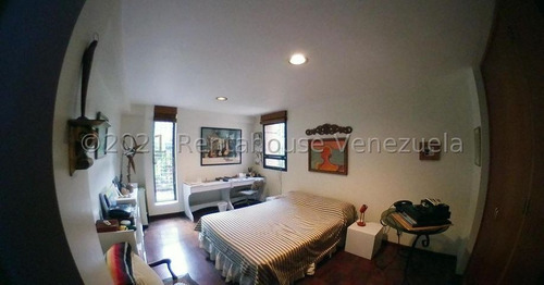Imagen 10 de 15 de Casas En Venta Mls 21-22306 Prados Del Este 04143448628