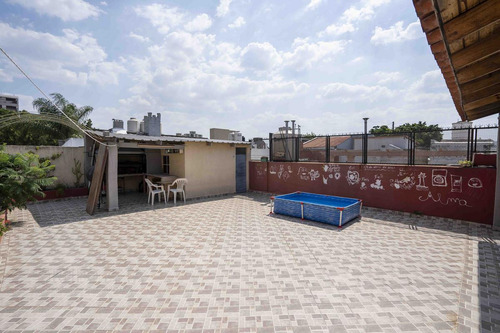 Ph 3 Dormitorios Con Patio Y Terraza Propia 355m2 Totales X Escritura- Excelente Estado!