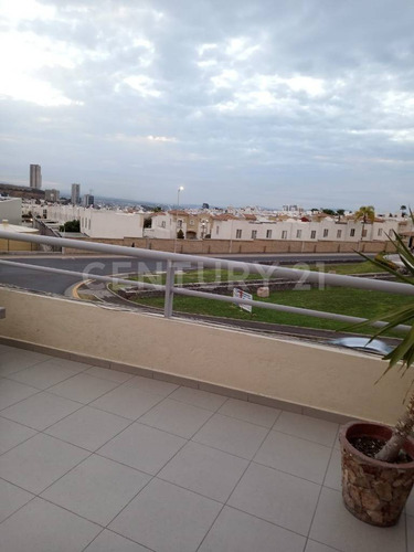 Venta De Locales Comerciales, El Mirador, El Marques, Qro