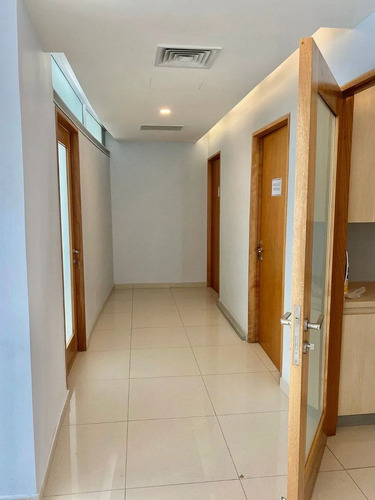 Oficina En Libertad, 55m2