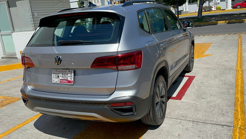 Volkswagen Taos Trendline