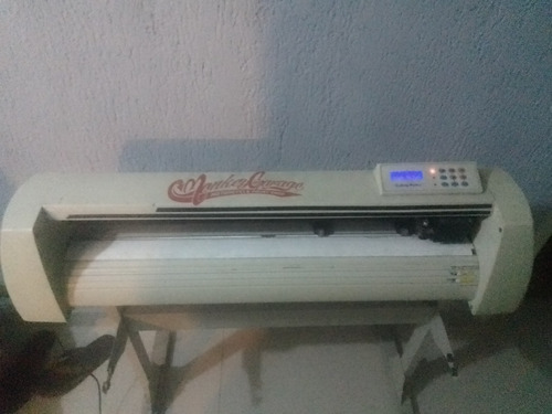 Imagen 1 de 6 de Cutting Plotter Yh800