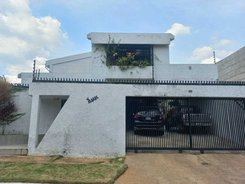 Imagen 2 de 22 de En Venta Casa En Las Chimeneas