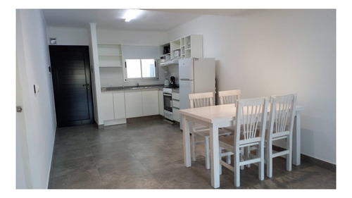 Imagen 2 de 11 de Depto En Condominio