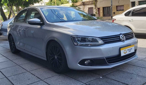 Volkswagen Vento 2.0 Sportline Tsi 200cv Dsg