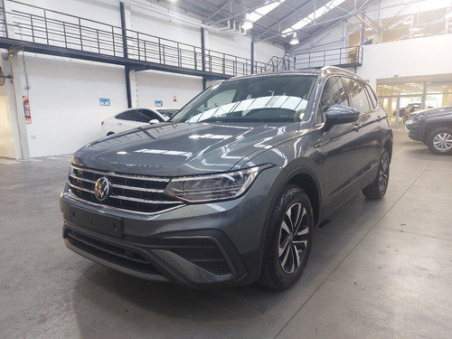 Volkswagen Tiguan Allspace 2.0 Tsi Life 4Motion Dsg