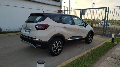 Imagen 7 de 12 de Renault Captur Intens