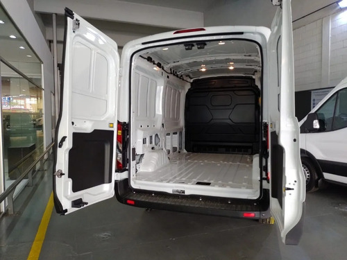 Imagen 13 de 22 de Ford Transit Brenson Bariloche*