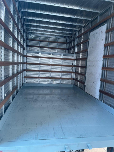 Hyundai Hr 2.5 Ano 2011 / 2012 Bau Com Avanço Carga Seca