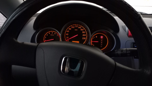 Imagen 15 de 15 de Honda Fit 2007 1.5 Lx Cvt